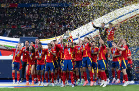 员留下的空 员留下的空